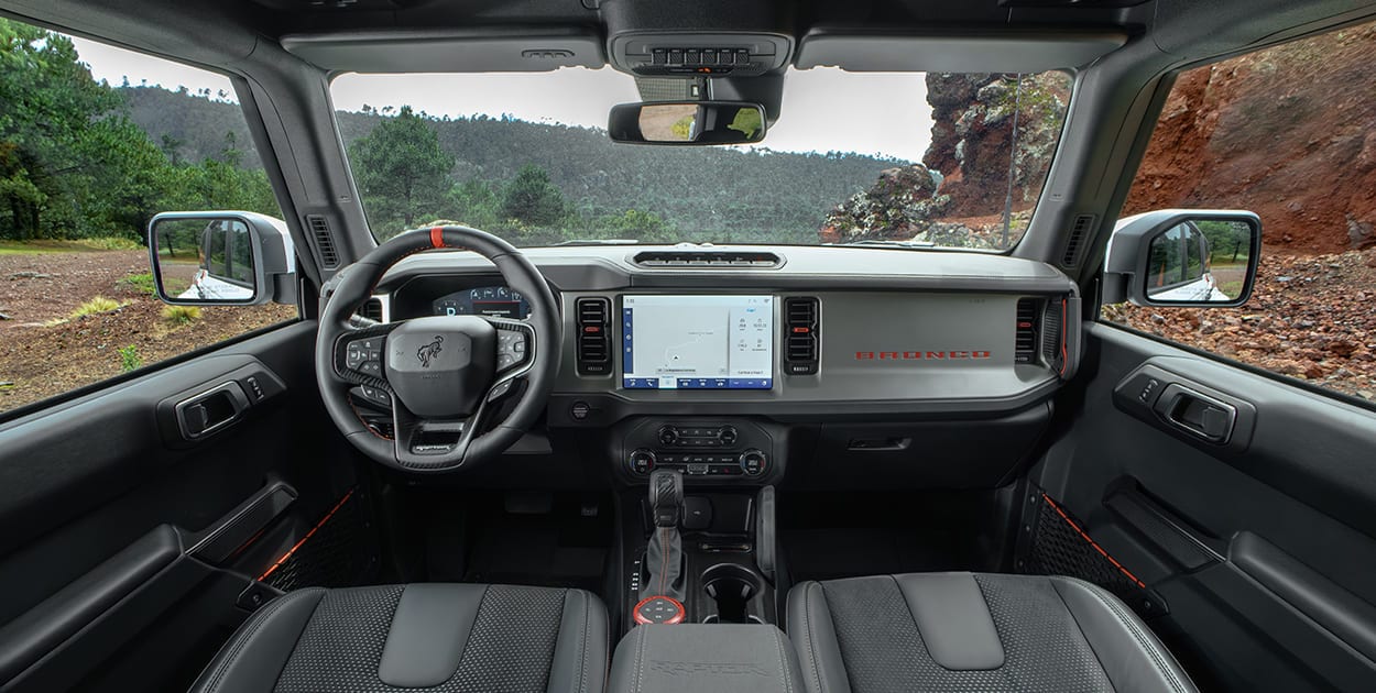 El Sistema de Sonido Bang and Olufsen de Ford Bronco Raptor 2025 ofrece una experiencia premium