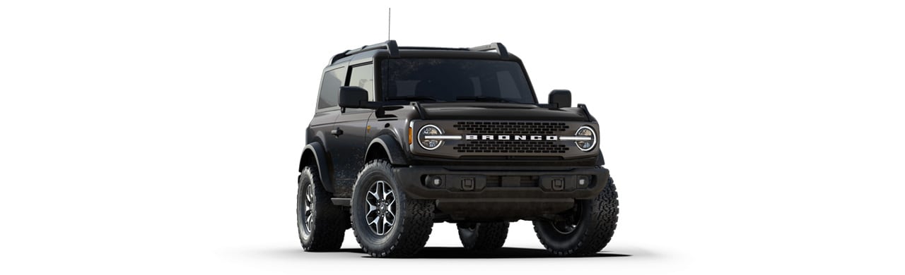 Diseño Exterior de Camioneta SUV Todoterreno Ford Bronco 2023 en Color Negro Basalto