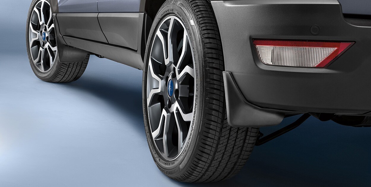 La Camioneta SUV Ford EcoSport Storm 2021 Integra Rines de Aluminio de 17 Pulgadas