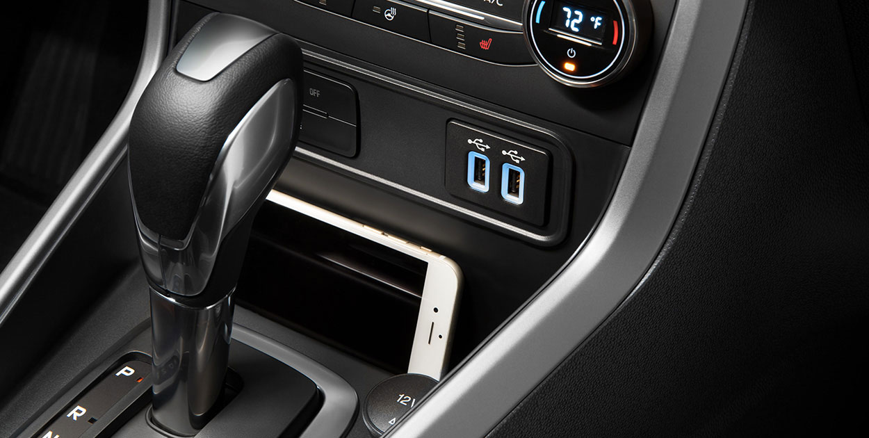 Versiones Transmisión Manual y Automática de 6 Velocidades Disponibles en Ford EcoSport Storm 2021