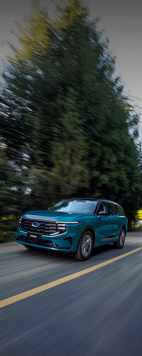 Información y Características de SUV familiar Equipada y Eficiente Ford Edge Híbrida 2026