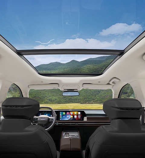 Ford Edge Híbrida 2026 está equipada con Techo Panorámico Vista Roof para mayor confort