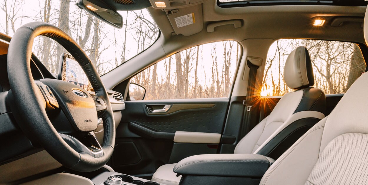 Disfruta de la Versátil Camioneta Ford Escape Híbrida 2021 que equipa tecnología y Conectividad