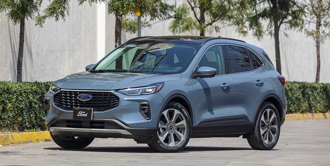 Gracias al eficiente motor de Ford Escape Híbrida 2025, las emisiones al medio ambiente disminuyen