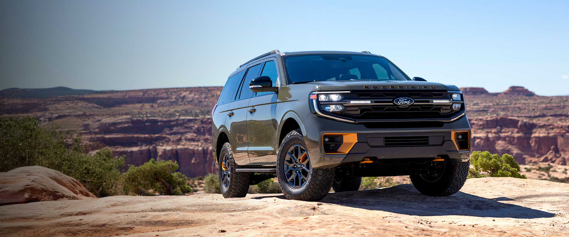 Características, Ficha Técnica y Precios de Camioneta SUV Familiar 8 Pasajeros Ford Expedition 2026