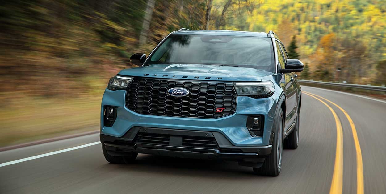 Dinamismo, Lujo y Tecnología de Ford Explorer ST 2025. Descubre sus Calaveras LED Traseras