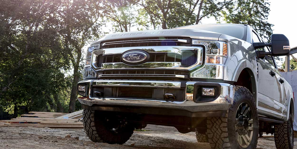 Seguridad y Tecnología. Asistencias de manejo equipadas en Ford F-250 Super Duty 2021