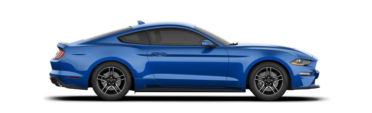 Potente Auto Deportivo Ford Mustang 2022, con diseño Aerodinámico en Color Azul Atlas