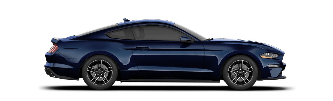Potente Auto Deportivo Ford Mustang 2022, con diseño Aerodinámico en Color Azul Supernova
