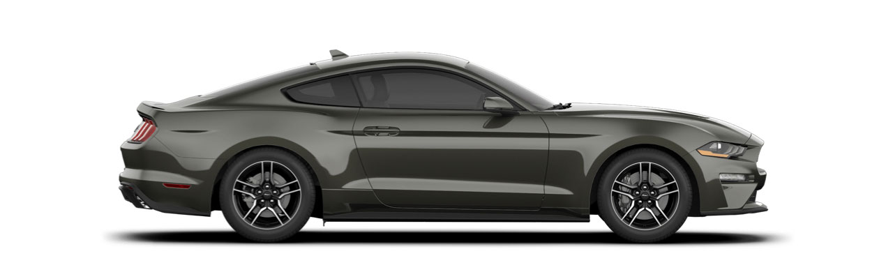 Potente Auto Deportivo Ford Mustang 2022, con diseño Aerodinámico en Color Gris Magneto