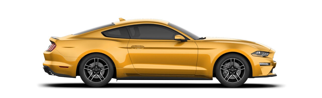 Potente Auto Deportivo Ford Mustang 2022, con diseño Aerodinámico en Color Naranja Nitro