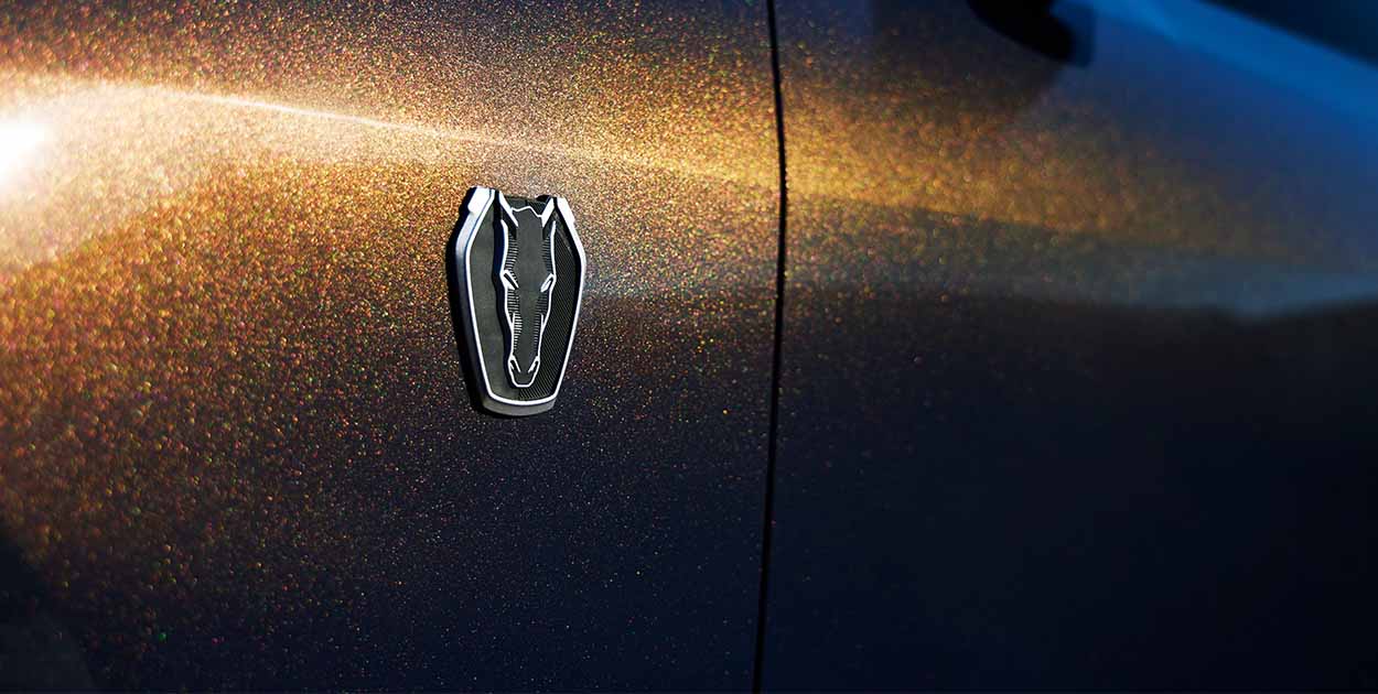 El deportivo diseño de Ford Mustang 2026 roba miradas gracias a su robusta parrilla