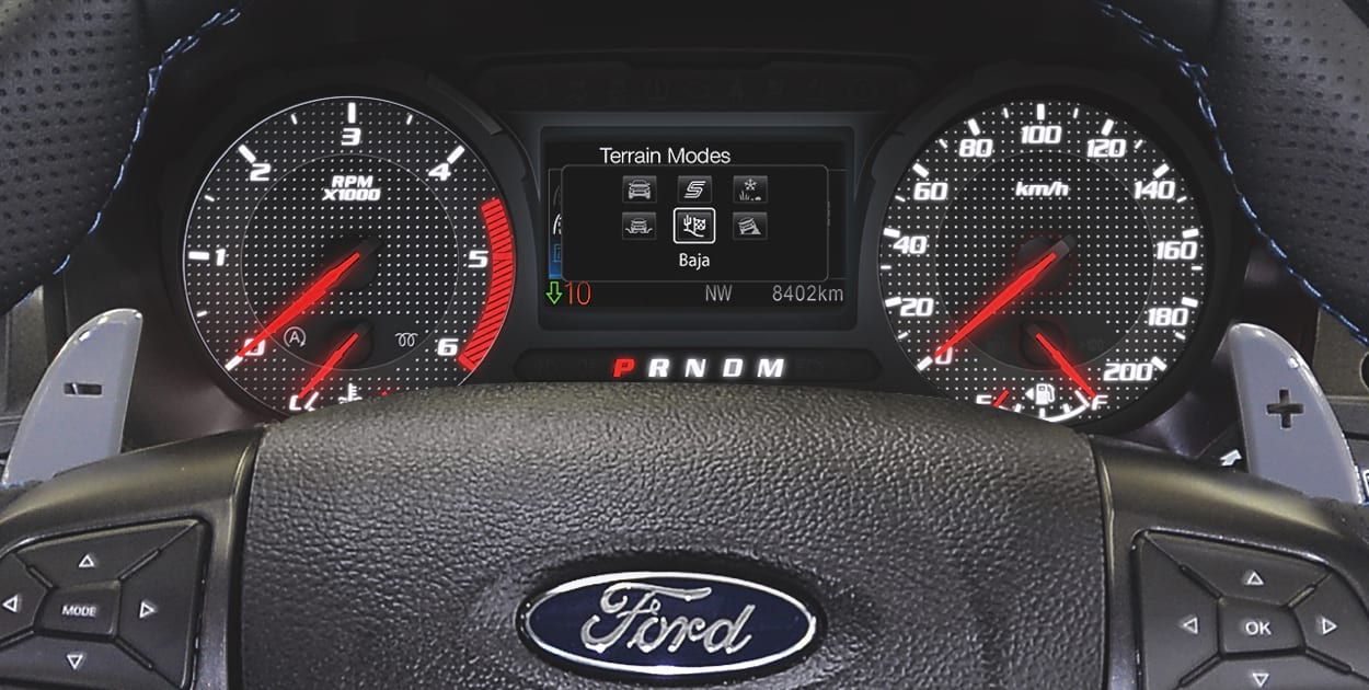 Controla el Sonido con los botones de Audio al Volante de Ford Ranger Raptor 2021