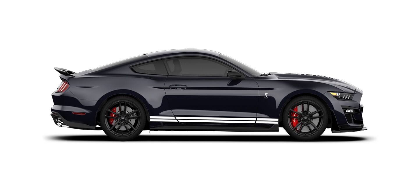 Mustang Shelby GT500 2021 Franjas Blancas el Street Legal Más Potente de Ford color Negro Ocaso 