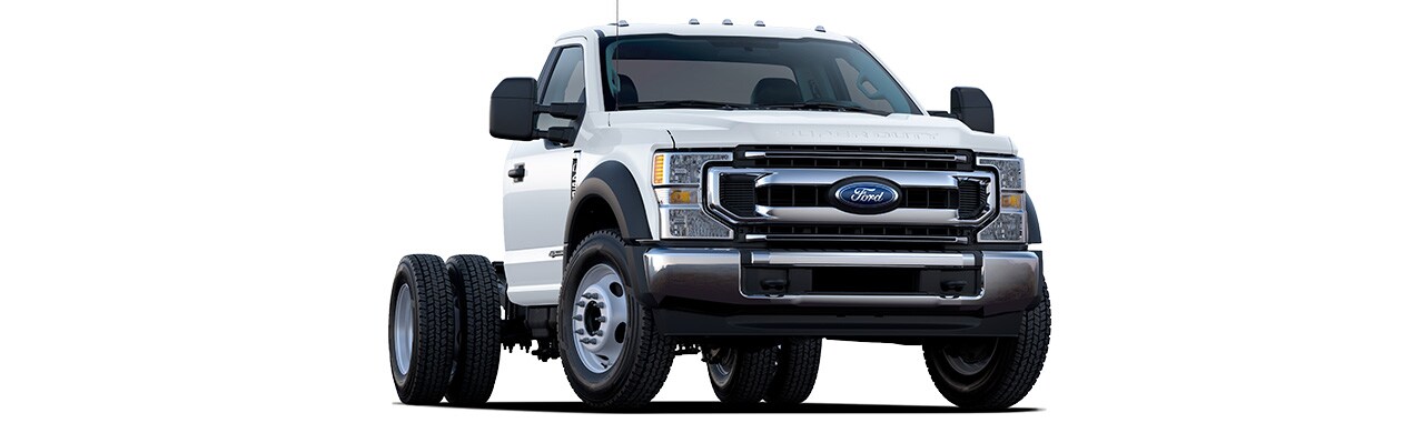 Ford Super Duty Chasis 2021, Versiones F350, F450 y F550 Disponible en color Blanco Oxford