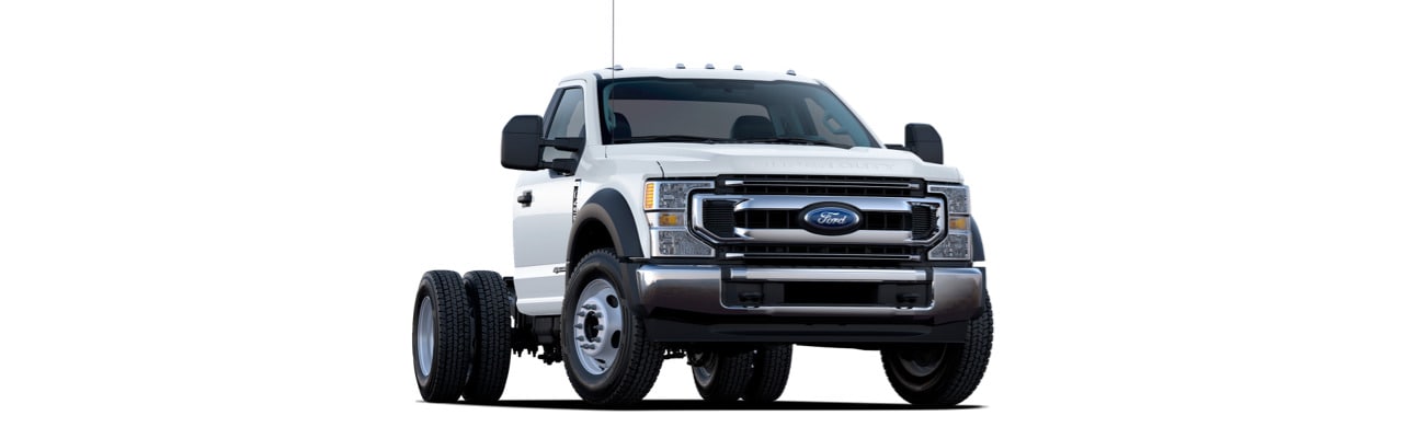 Ford Super Duty Chasis 2022, Versiones F350, F450 y F550 Disponible en color Blanco Oxford