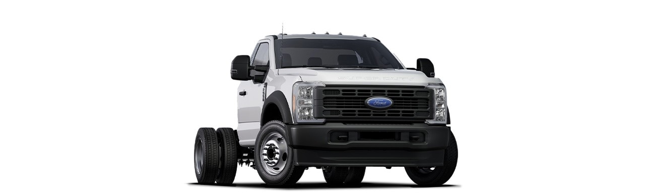 Ford Super Duty Chasis 2024, Versiones F350, F450 y F550 Disponible en color Blanco Oxford