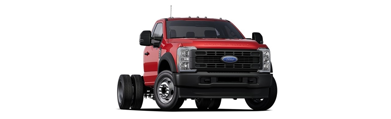 Ford Super Duty Chasis 2025, Versiones F350, F450 y F550 Disponible en color Rojo Racing