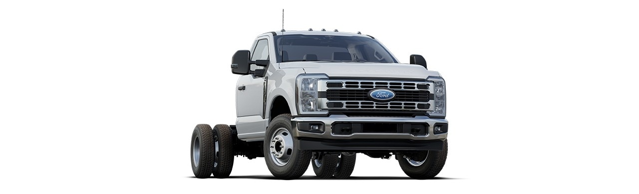 Ford Super Duty Chasis 2026, Versiones F350, F450 y F550 Disponible en color Blanco Oxford