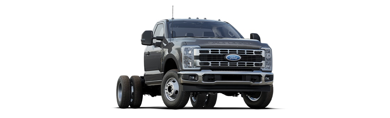 Ford Super Duty Chasis 2026, Versiones F350, F450 y F550 Disponible en color Gris Carbono
