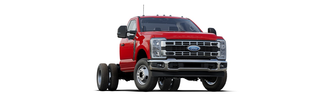Ford Super Duty Chasis 2026, Versiones F350, F450 y F550 Disponible en color Rojo Racing