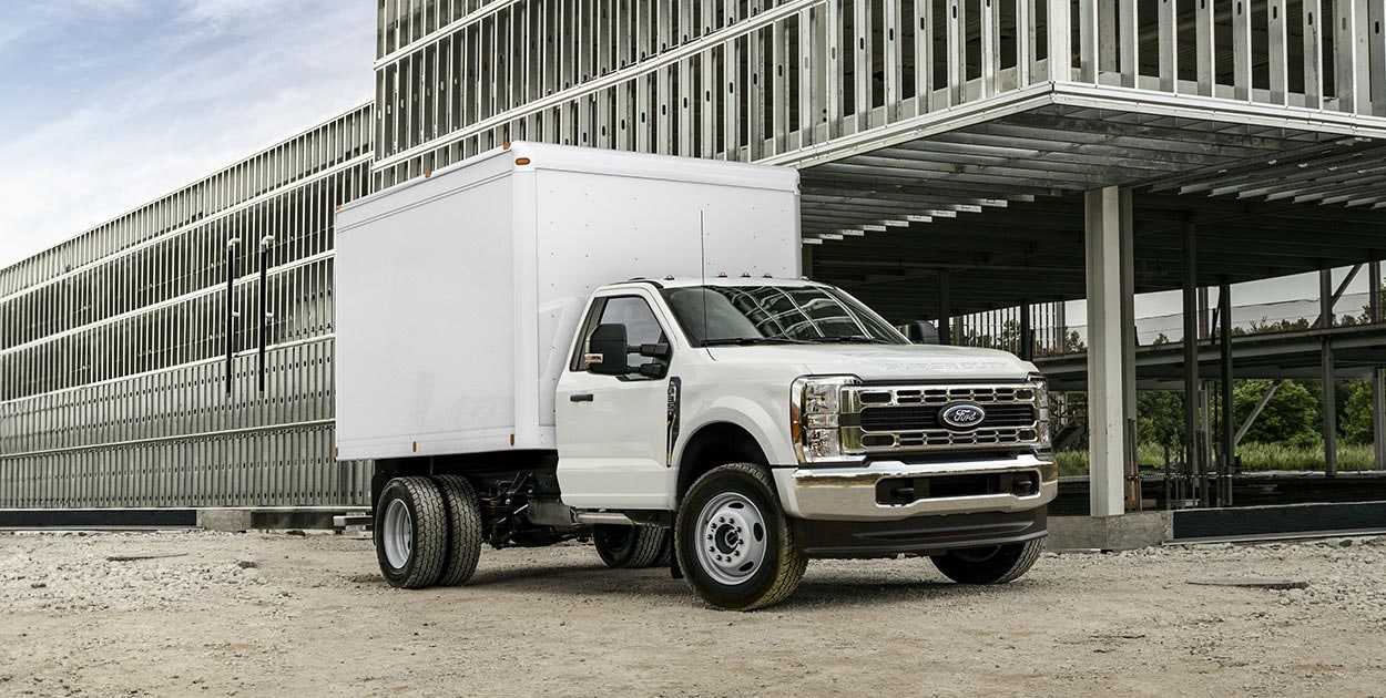 Ford Super Duty Chasis 2026 Camión de Carga para Trabajo preparado para adaptarlo a tu Negocio