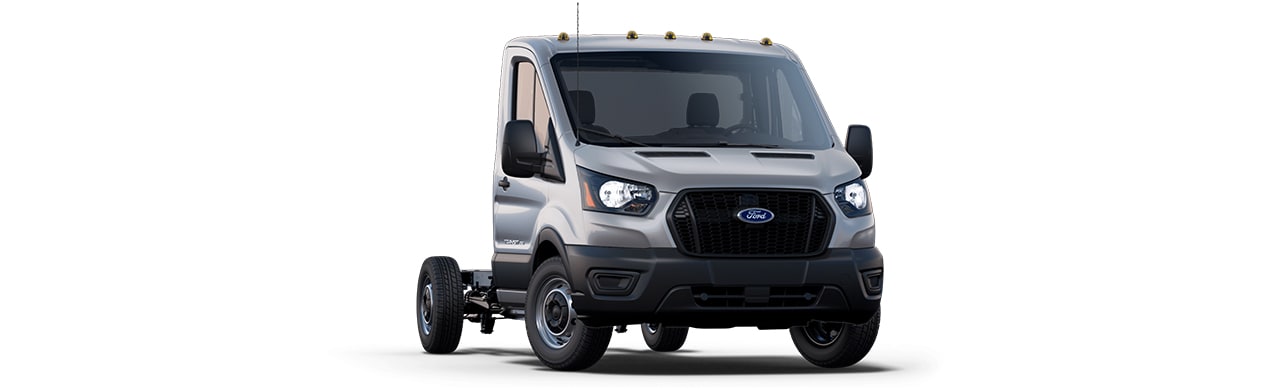 Ford Transit Chasis 2027, Vehículo Comercial Versátil de Carga para Trabajo color Gris Mercurio
