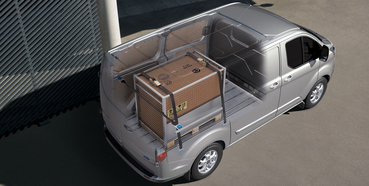 Obtén el espacio de Carga que necesites con el vehículo de Trabajo Ford Transit Custom 2021