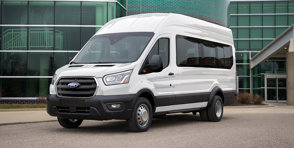 Transit Pasajeros 2020 Diseño del Minibus Ford México