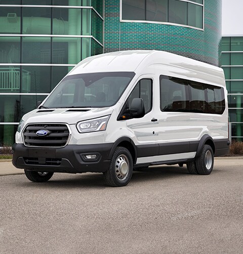 Precio ford transit 2021 clearance