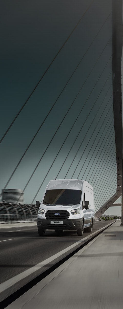 Conoce características, especificaciones y tecnologías de Ford Transit Van 2027
