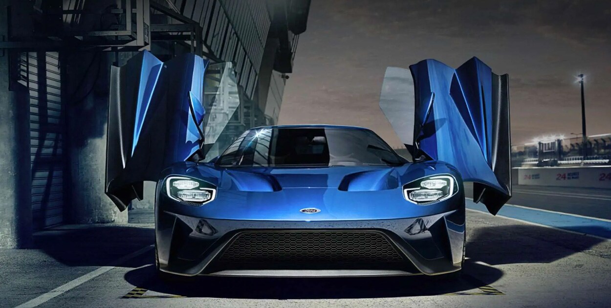 El mítico super auto Ford GT cuenta con un espectacular diseño que favorece la aerodinámica