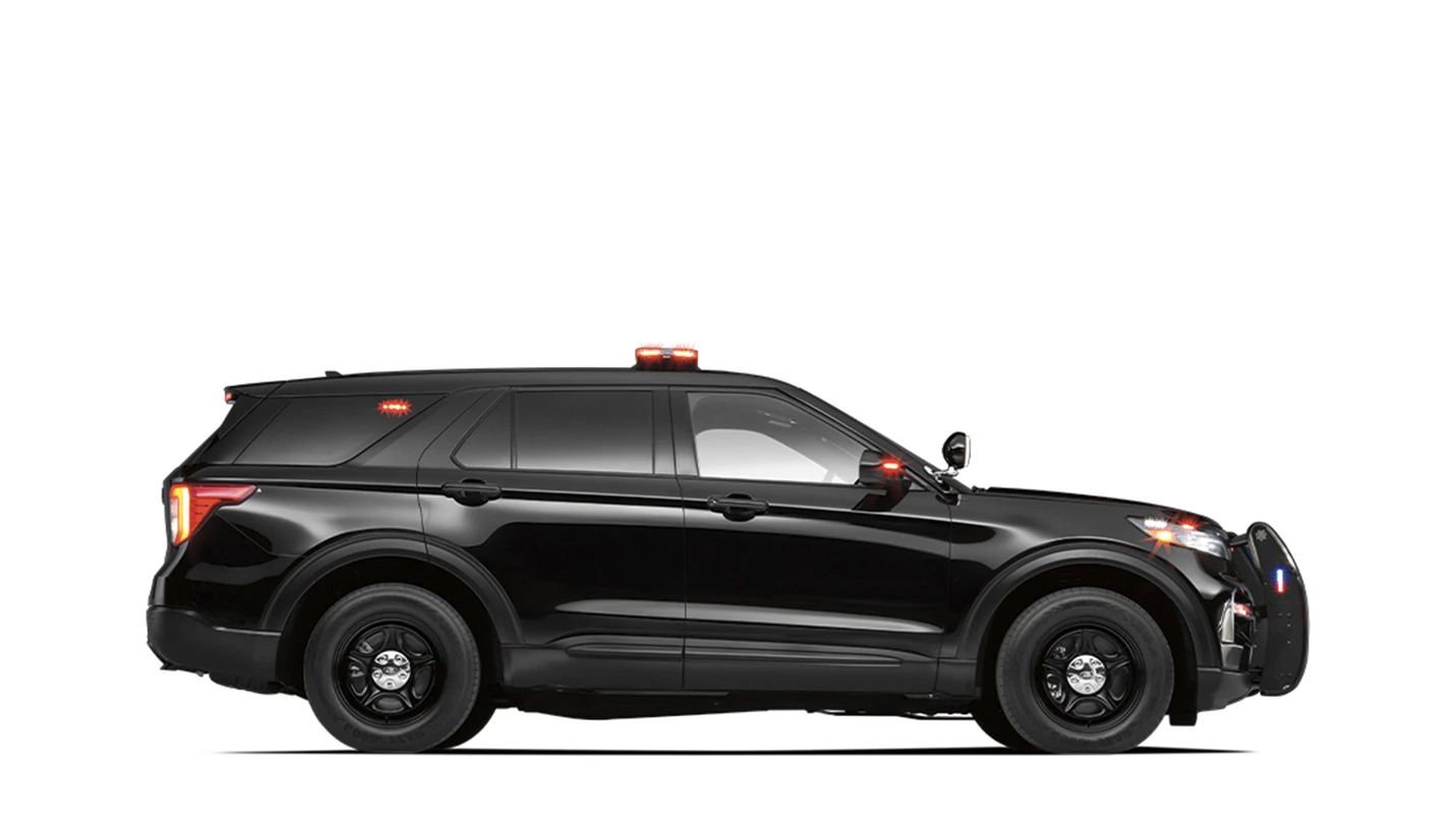 Camioneta SUV Patrulla Ford Explorer Police Interceptor Utility 2025