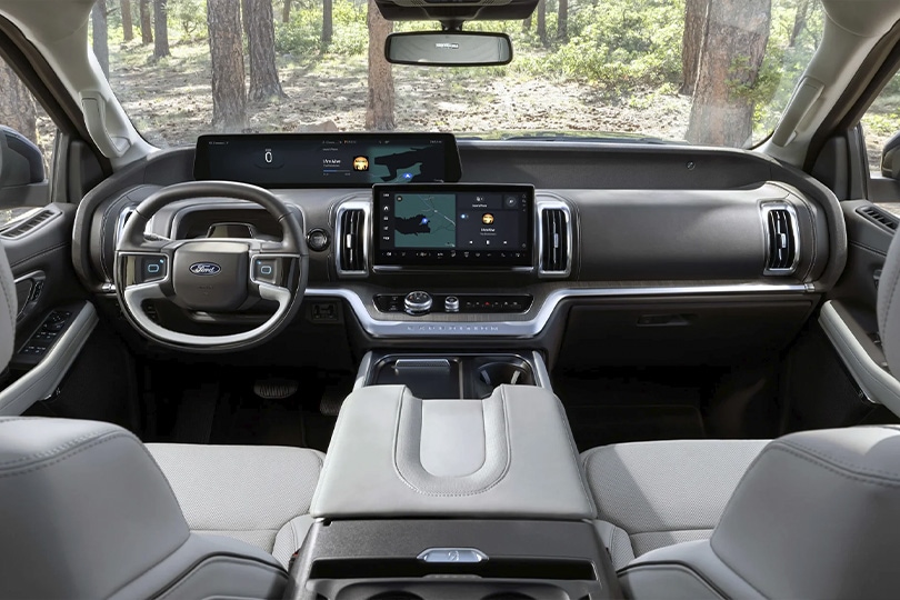 Ford Expedition 2027 SUV de 3 Filas para 7 Pasajeros con iluminación Multicolor