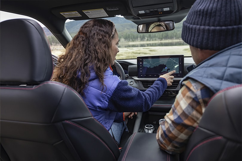 Tecnología y entretenimiento en Ford Explorer 2027 SUV para cada integrante del viaje