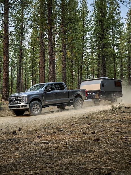 Ford Super Duty F250 2027 tiene una impresionante capacidad de arrastre de 9777 kg