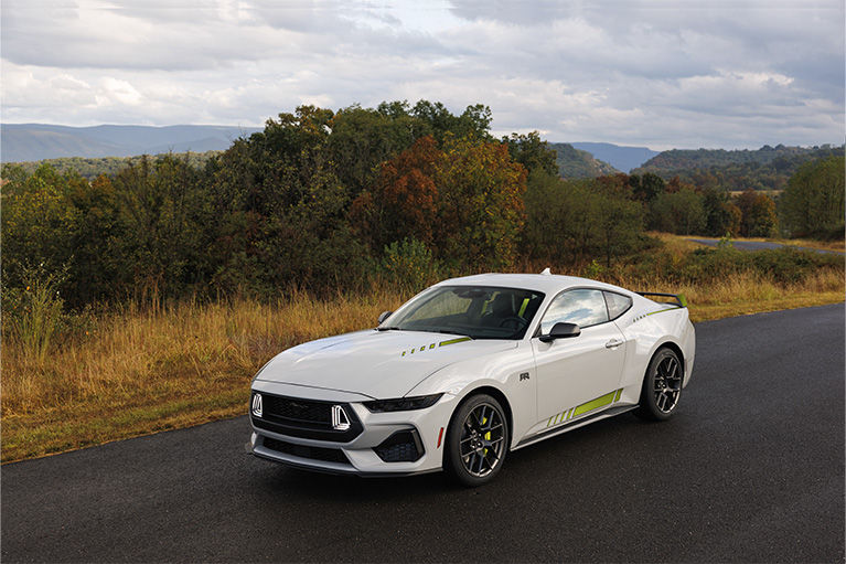 Ford Mustang RTR 2026 destaca por su diseño dinámico y carácter deportivo