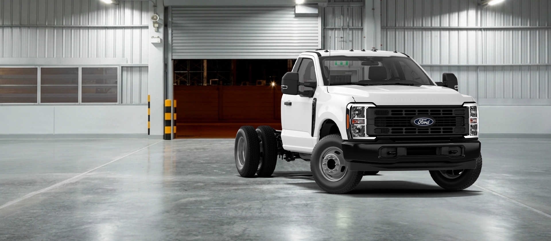 Características, Versiones y Precio del Camión de Trabajo Ford Super Duty Chasis 350 XL Gasolina
