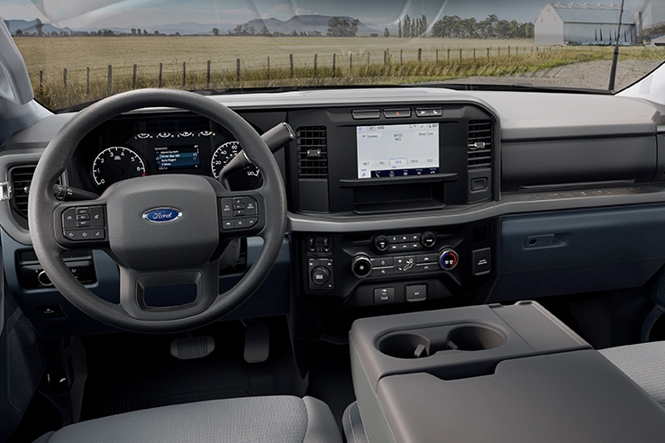 El Camión de Carga para Trabajo, Ford Super Duty Chasis 2027 equipa gran y cómoda cabina