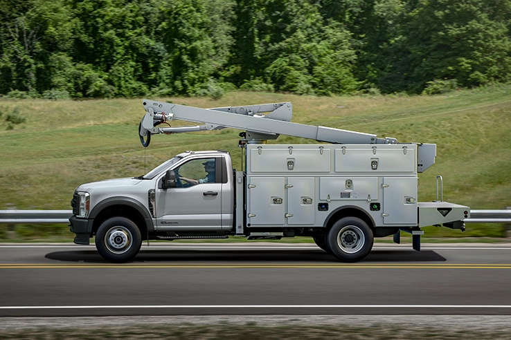 Ford Super Duty Chasis 2027, Camión de Trabajo Equipado con Gran Seguridad