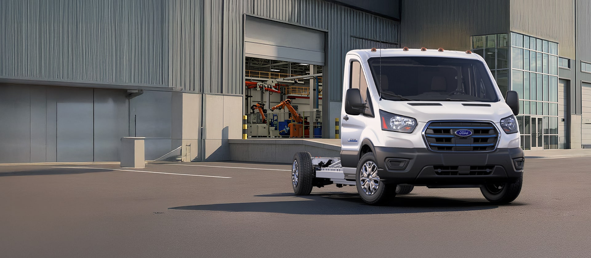 Ford E-Transit 2027 con especificaciones para operaciones comerciales Versión Chasis 430 Extra Largo