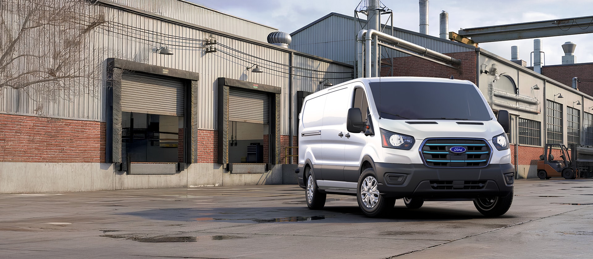 Ford E-Transit 2027 con especificaciones para operaciones comerciales Versión Larga Techo Bajo