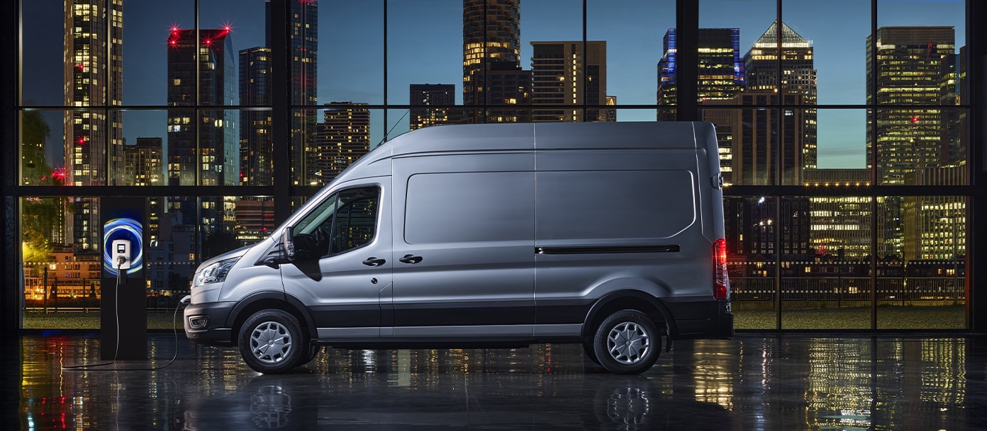 Ford E-Transit 2027 ofrece beneficios y soluciones diseñadas para clientes de flotillas