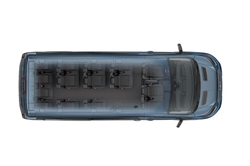 Ford Transit Pasajeros 2027 con capacidad para 15 pasajeros y amplio espacio interior