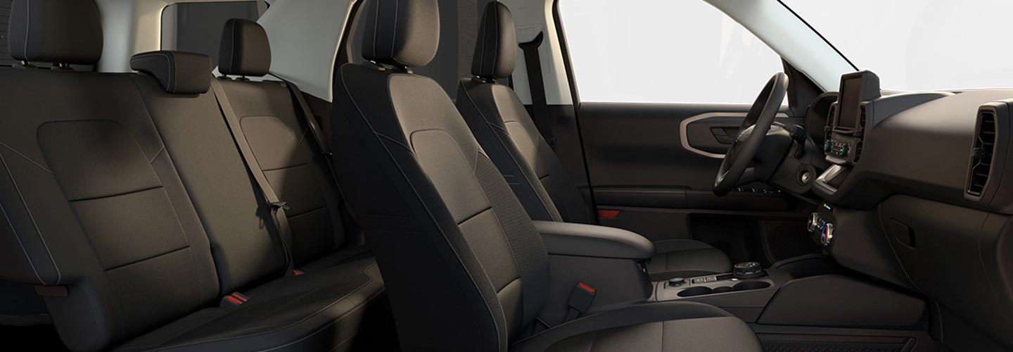 Interiores de Camioneta SUV Ford Bronco Sport Disponible en color Negro