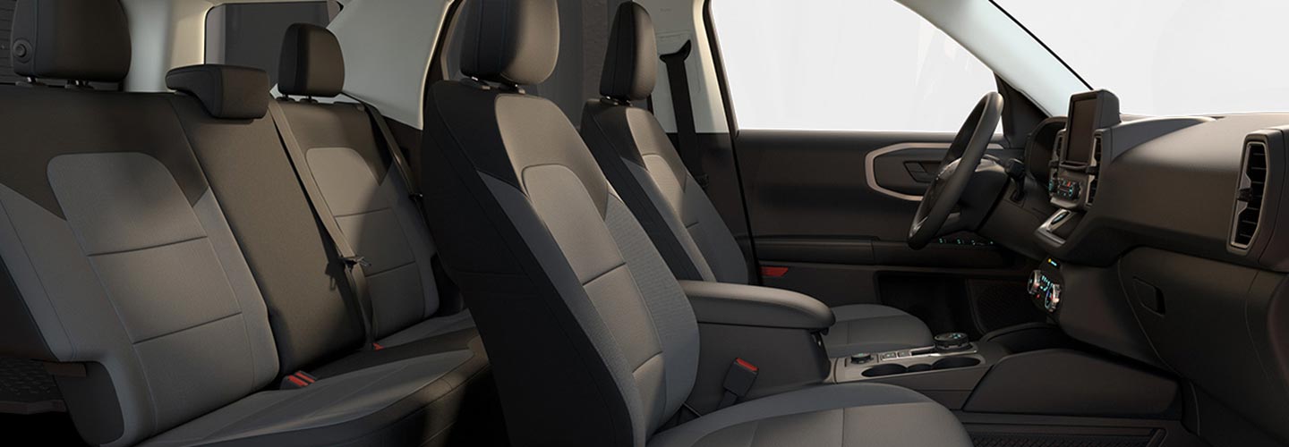 Interiores de Camioneta SUV Ford Bronco Sport Disponible en color Gris Cantera