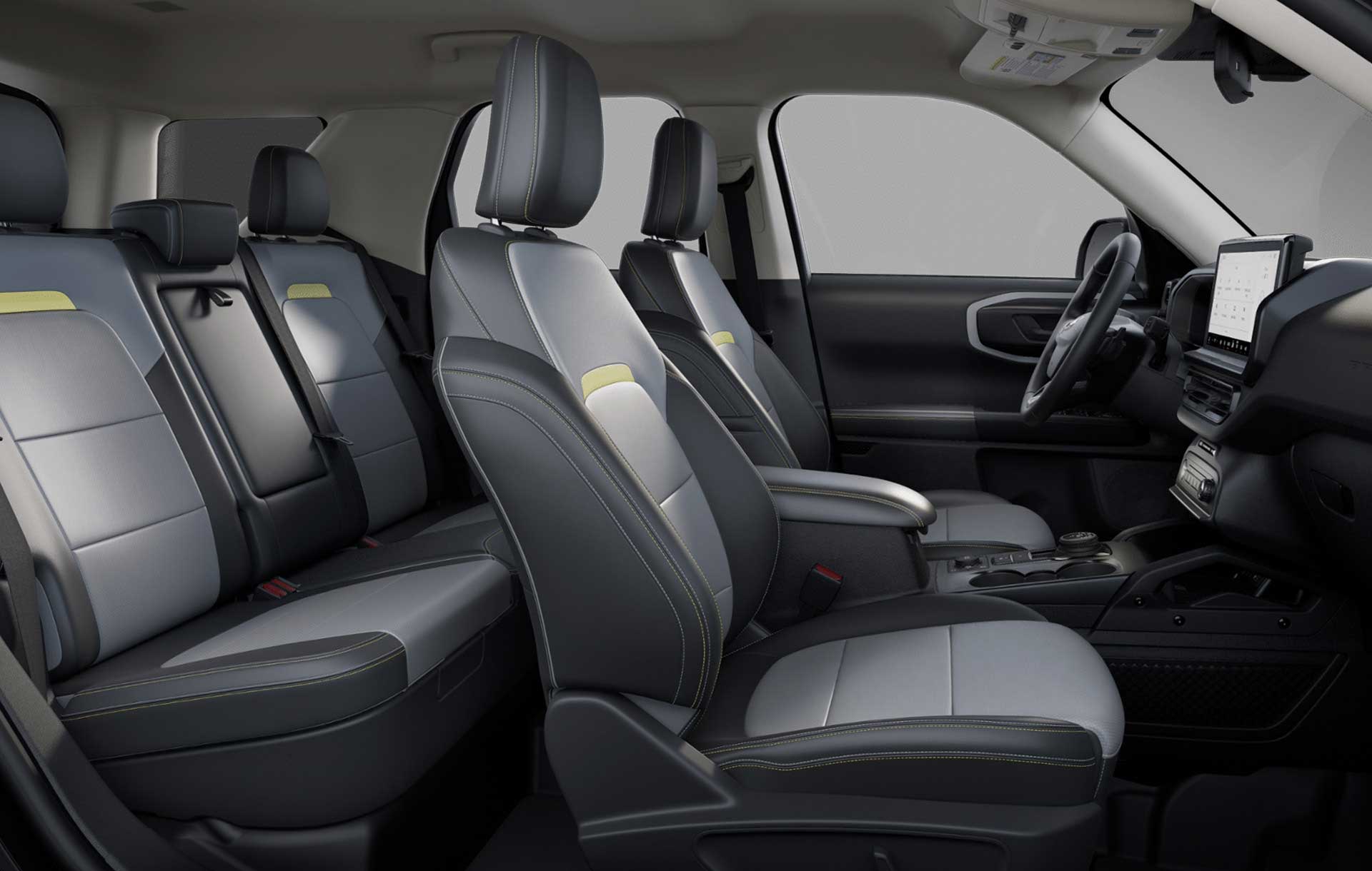 Asientos de Piel perforada Color Gris de Camioneta SUV Ford Bronco Sport 2026 Badlands Sasquatch