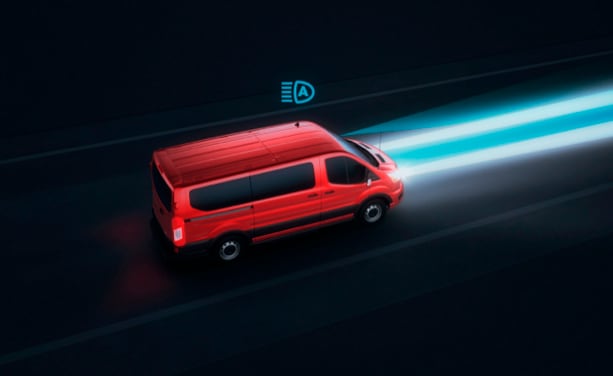 Faros con Activación Automática de Luces Altas 