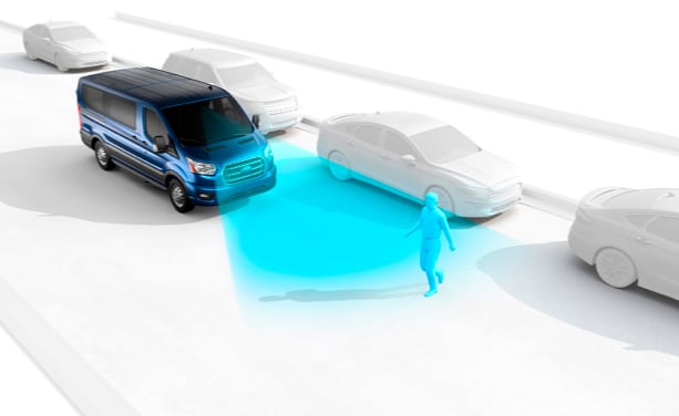 Asistencia de Pre-Colisión con Freno de Emergencia Automático