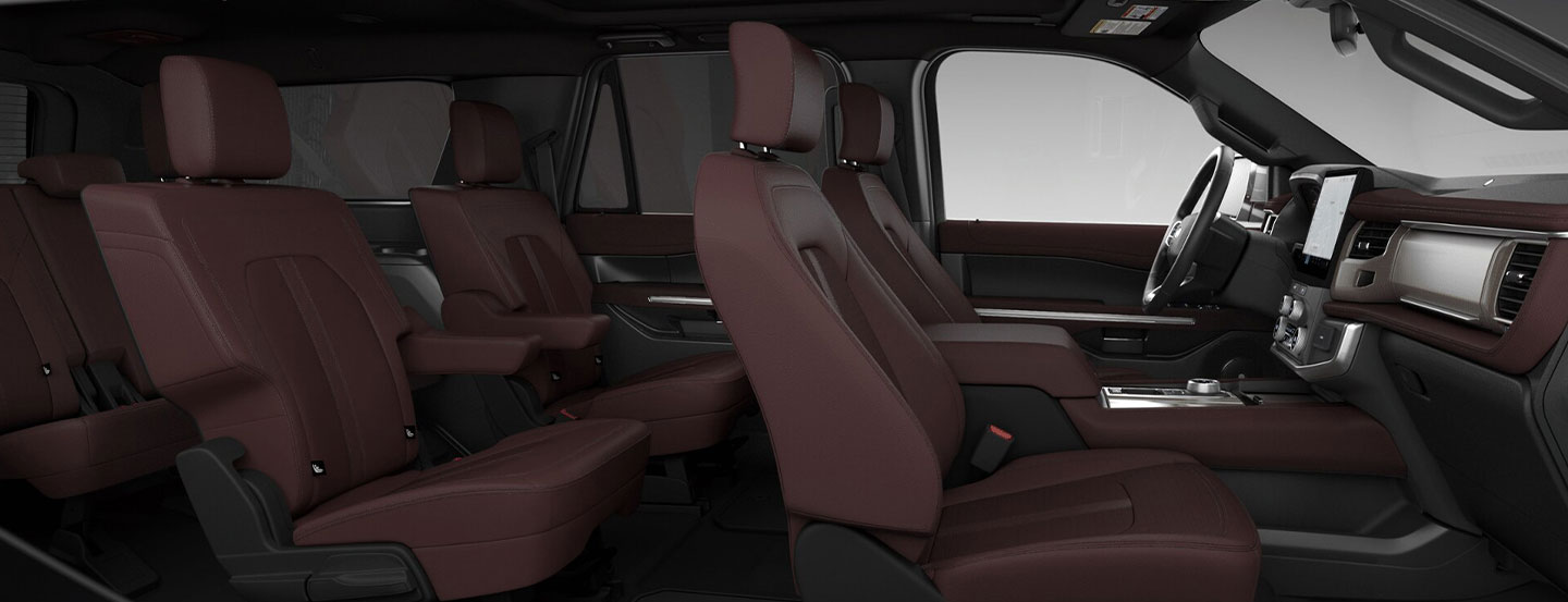 Vestiduras en Piel Color Caoba en Diseño Interior de Camioneta SUV Familiar Ford Expedition 2024